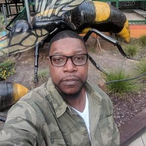 Meet your Posher, Cedric